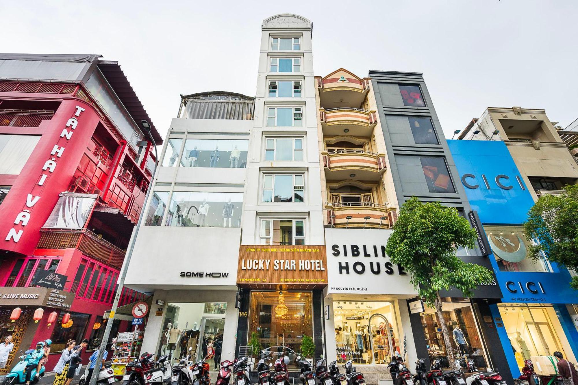 阮文幸运之星酒店146 胡志明市 外观 照片